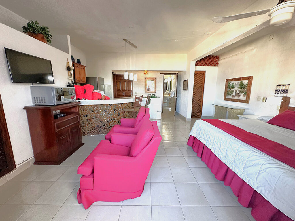 Room-Anita-5-Puerto-Vallarta (1)